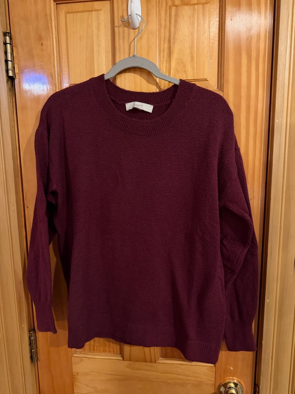 LOFT Women's Crewneck Sweater in Deep Burgundy